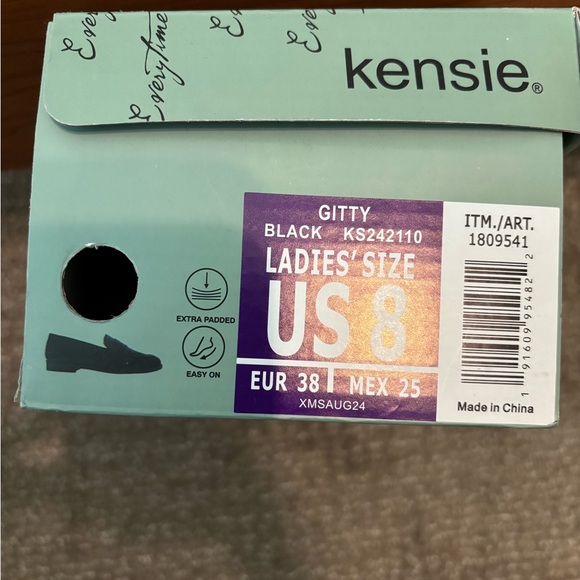 Kensie Black Women's Flats - Picture 1 of 3